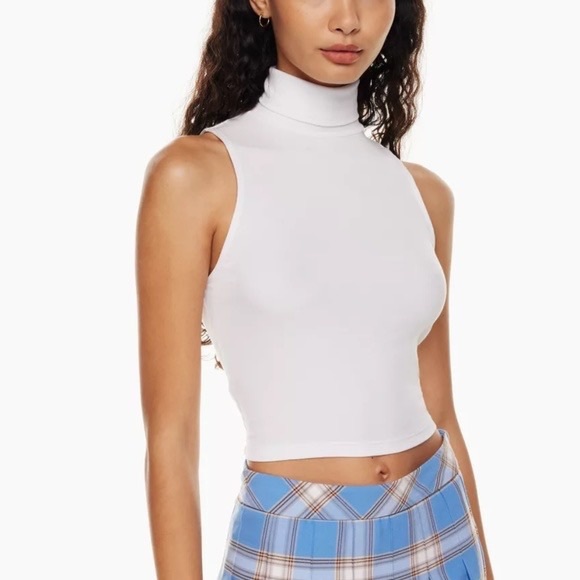 Sunday Best Fisherman Sleeveless Turtleneck - Picture 4 of 4